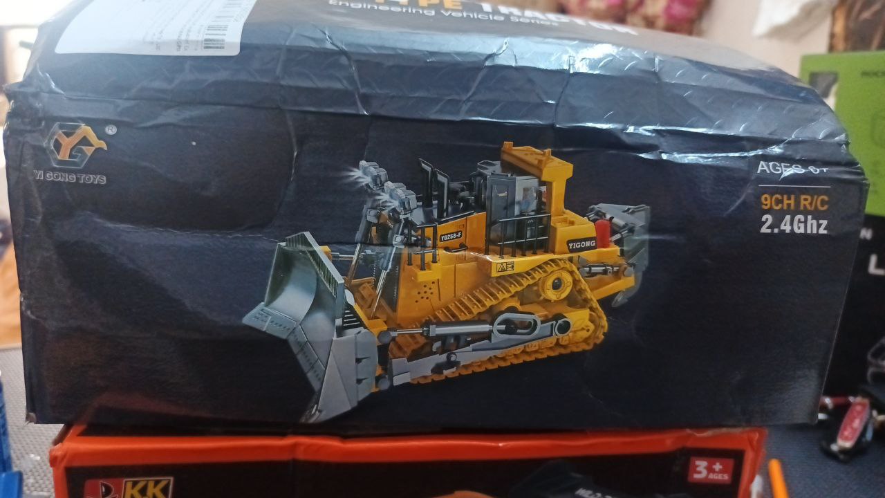 ألعاب هندسية / مركبات تحكم عن بعد