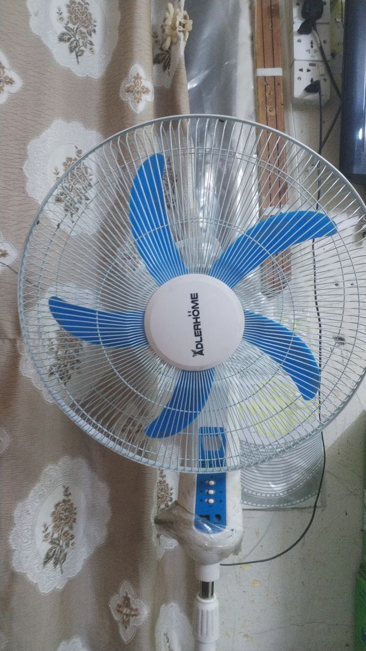 مراوح كهربائية