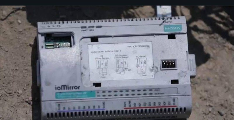 أجهزة التحكم الصناعي (PLC/RTU)
