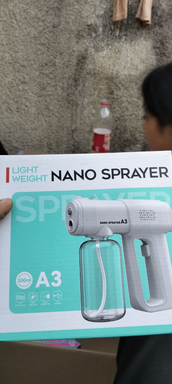 أجهزة التعقيم والرش