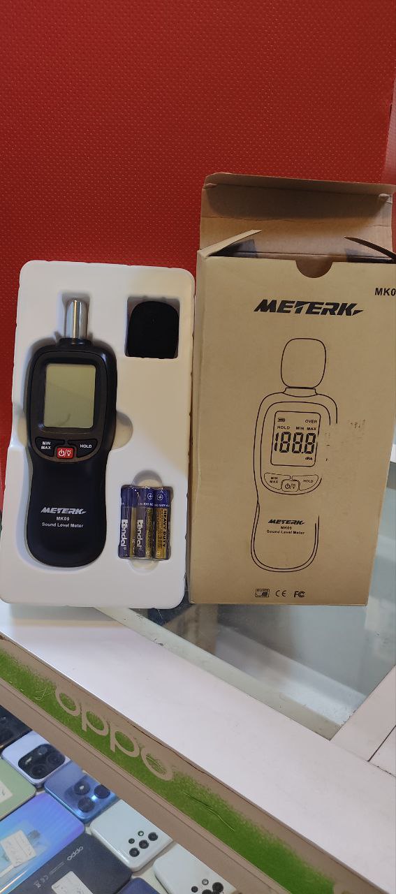 أدوات القياس والتحليل الصوتي