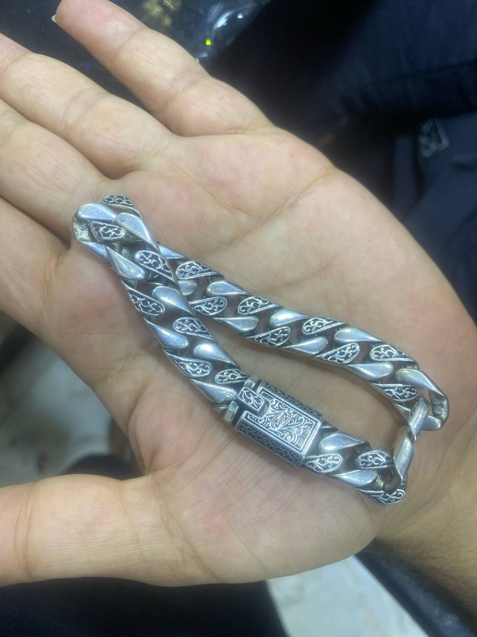 إكسسوارات رجالية / أساور