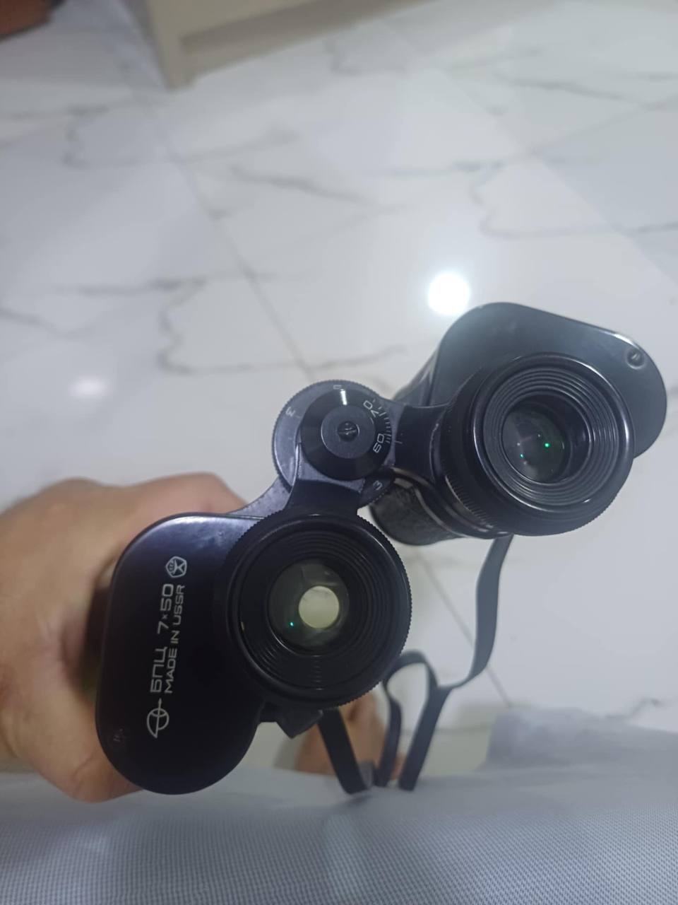 معدات بصرية