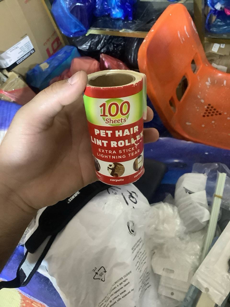 منتجات تنظيف الملابس والأسطح