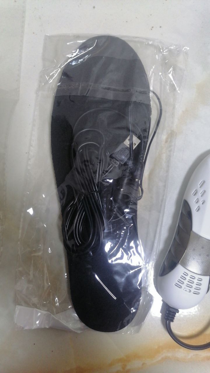 ملحقات الأحذية / أجهزة تدفئة القدم