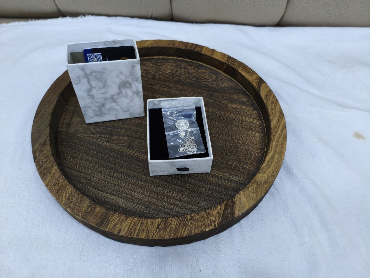 مستلزمات منزلية / أدوات تقديم