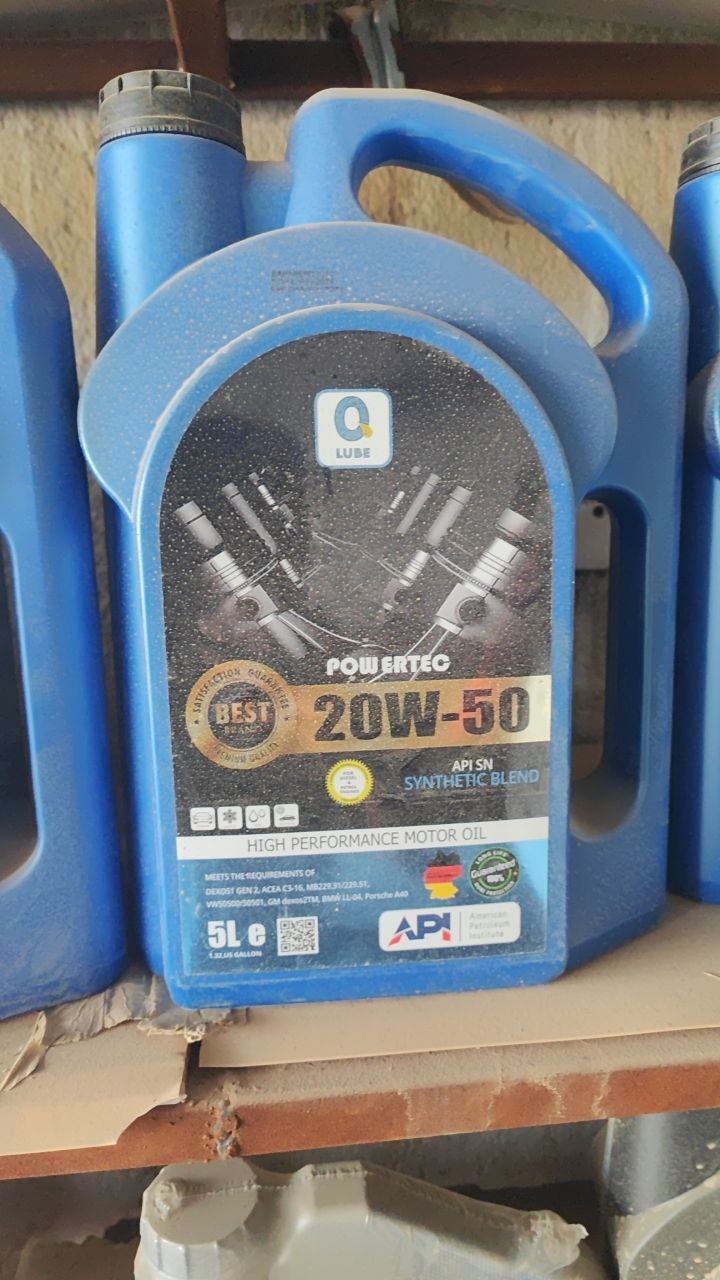 زيوت محركات سيارات