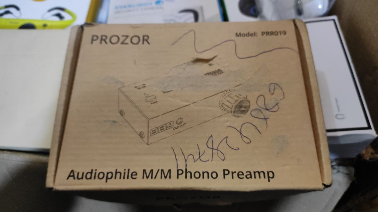 مضخم صوت فونو (Preamp)