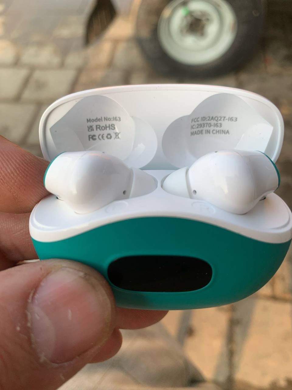 إلكترونيات - سماعات بلوتوث