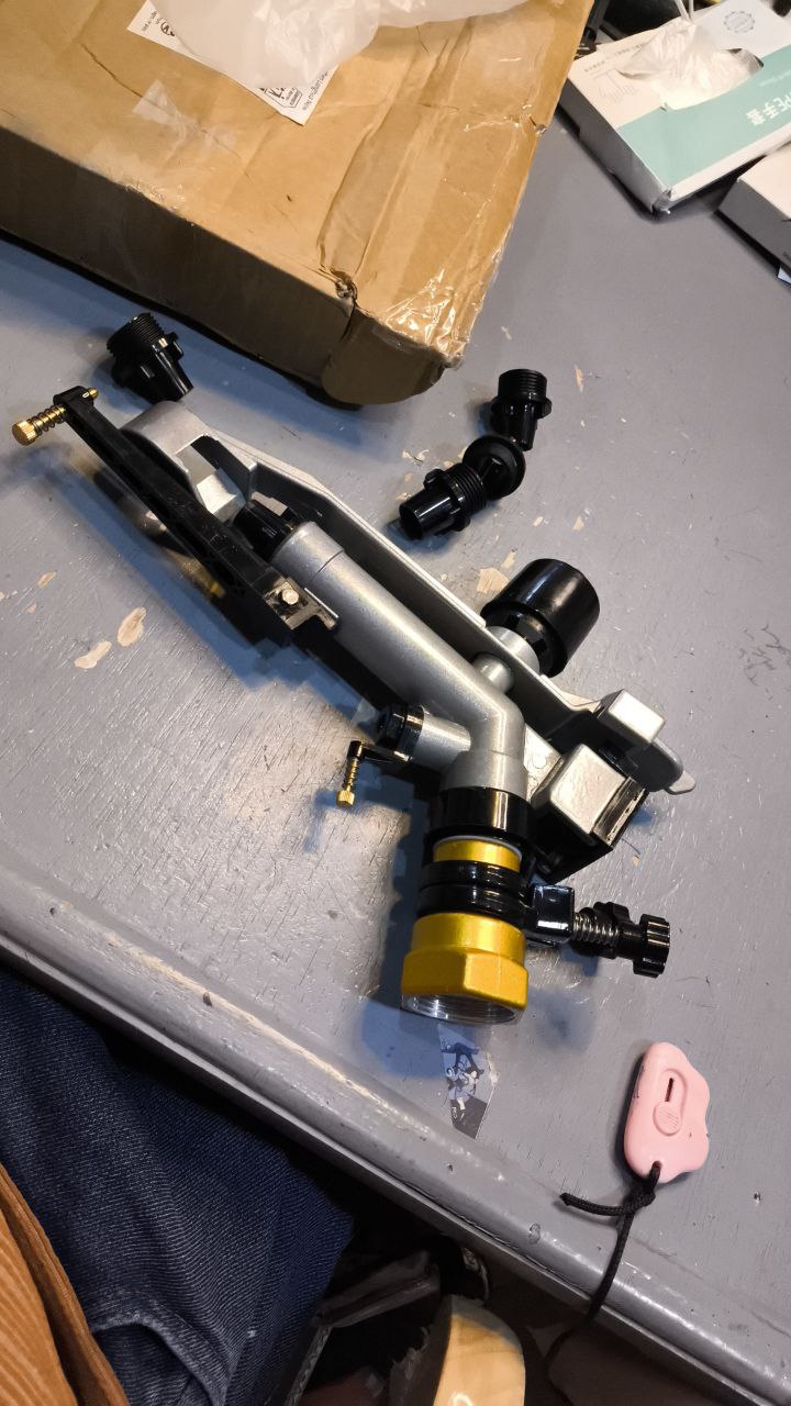 معدات الري والحدائق