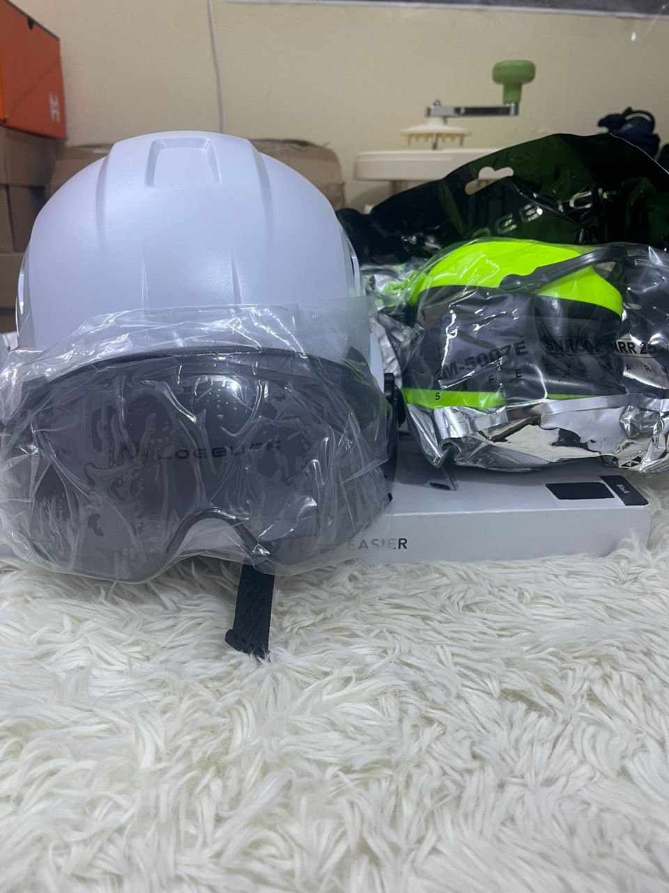 معدات رياضية، حماية الرأس