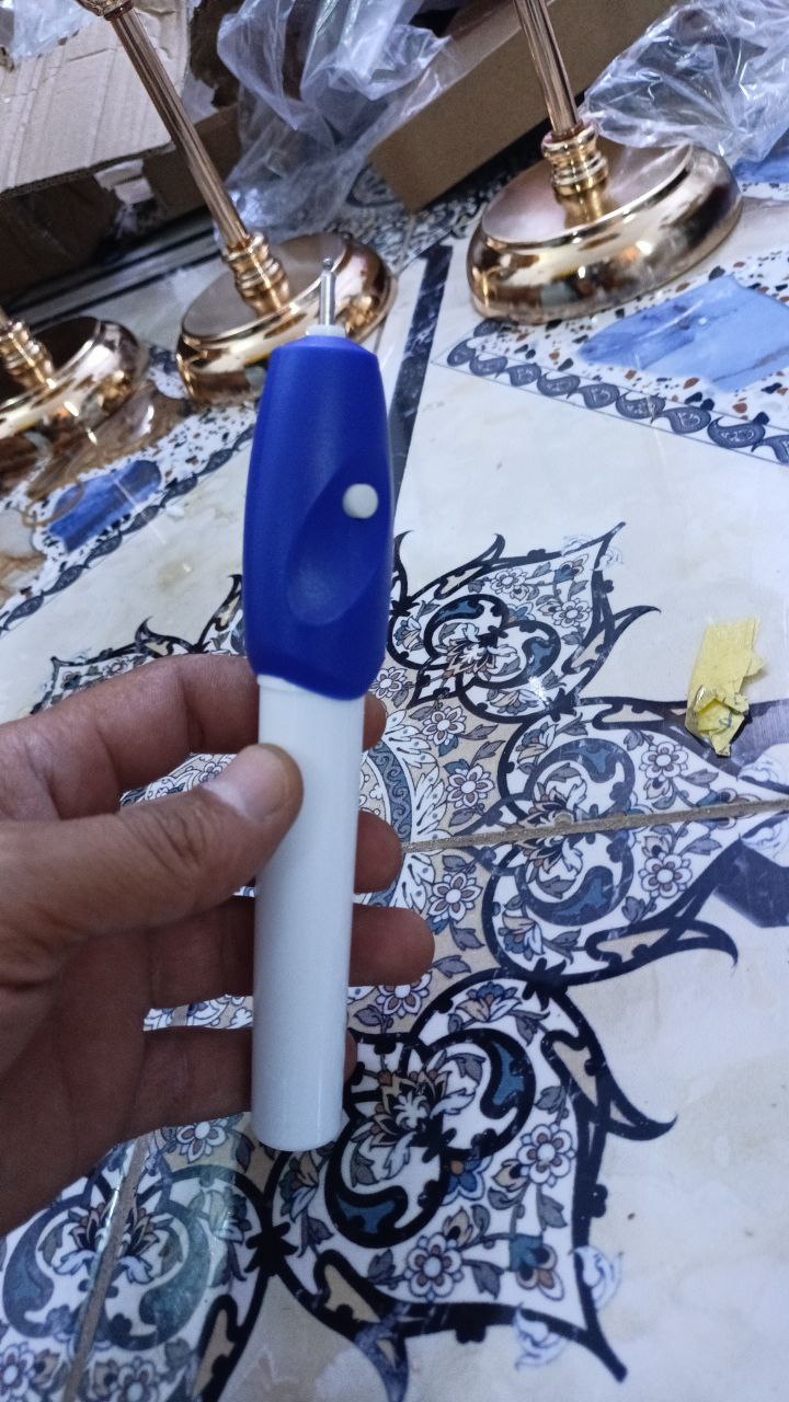 أدوات كهربائية يدوية