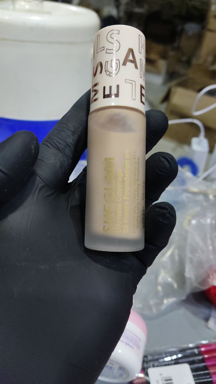 مستحضرات تجميل - كريم أساس سائل