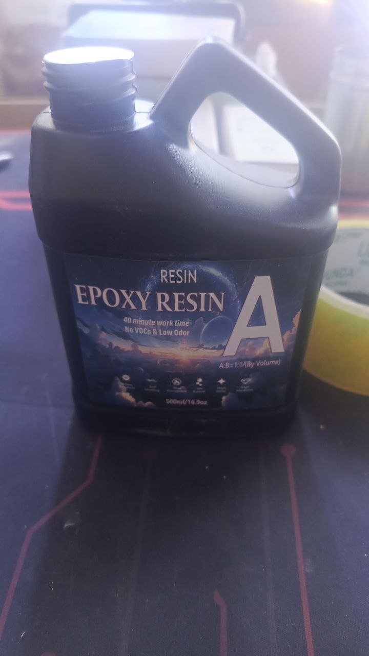 مواد لاصقة / مواد صناعية