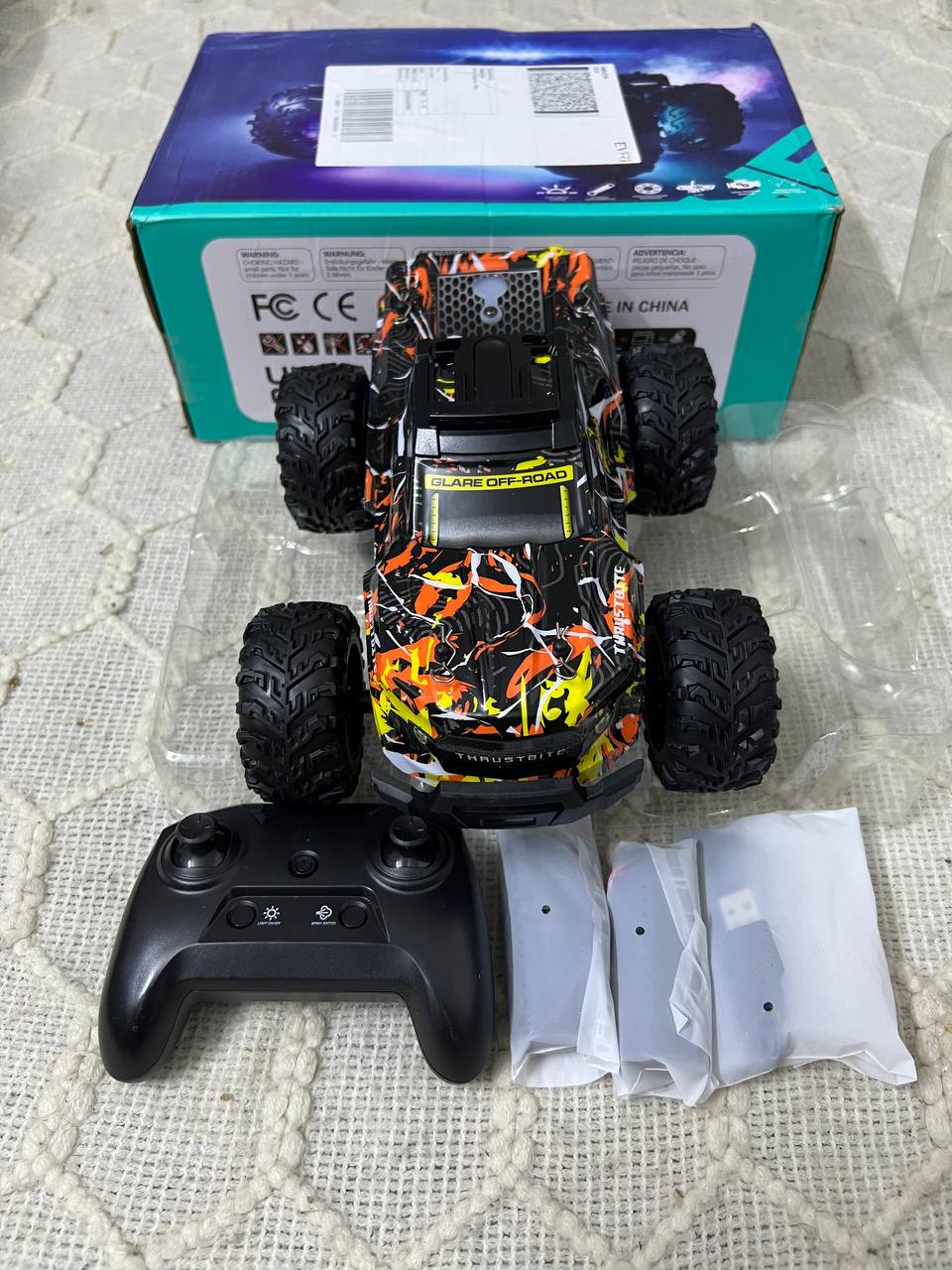 ألعاب / مركبات تحكم عن بُعد