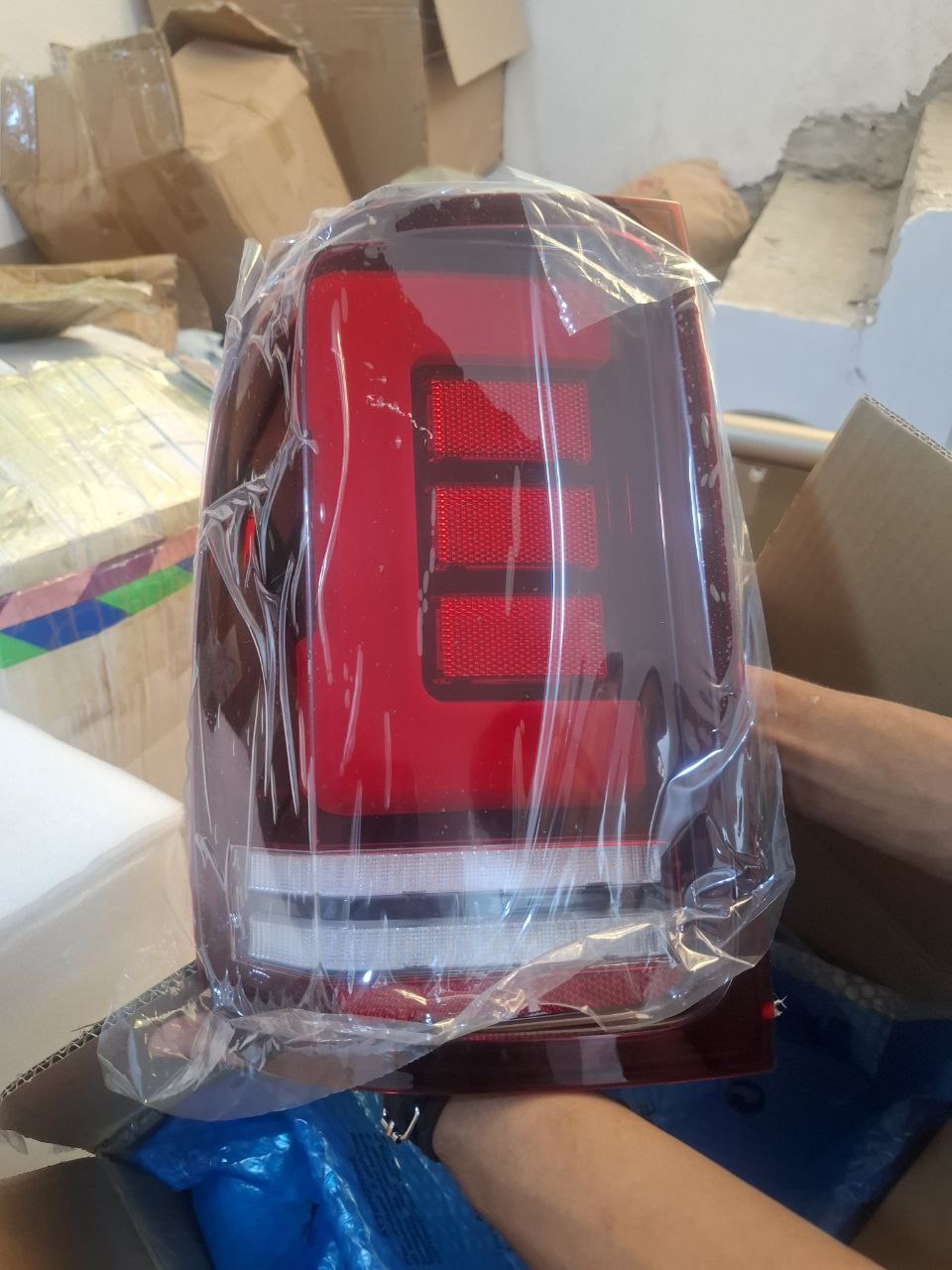 قطع غيار سيارات