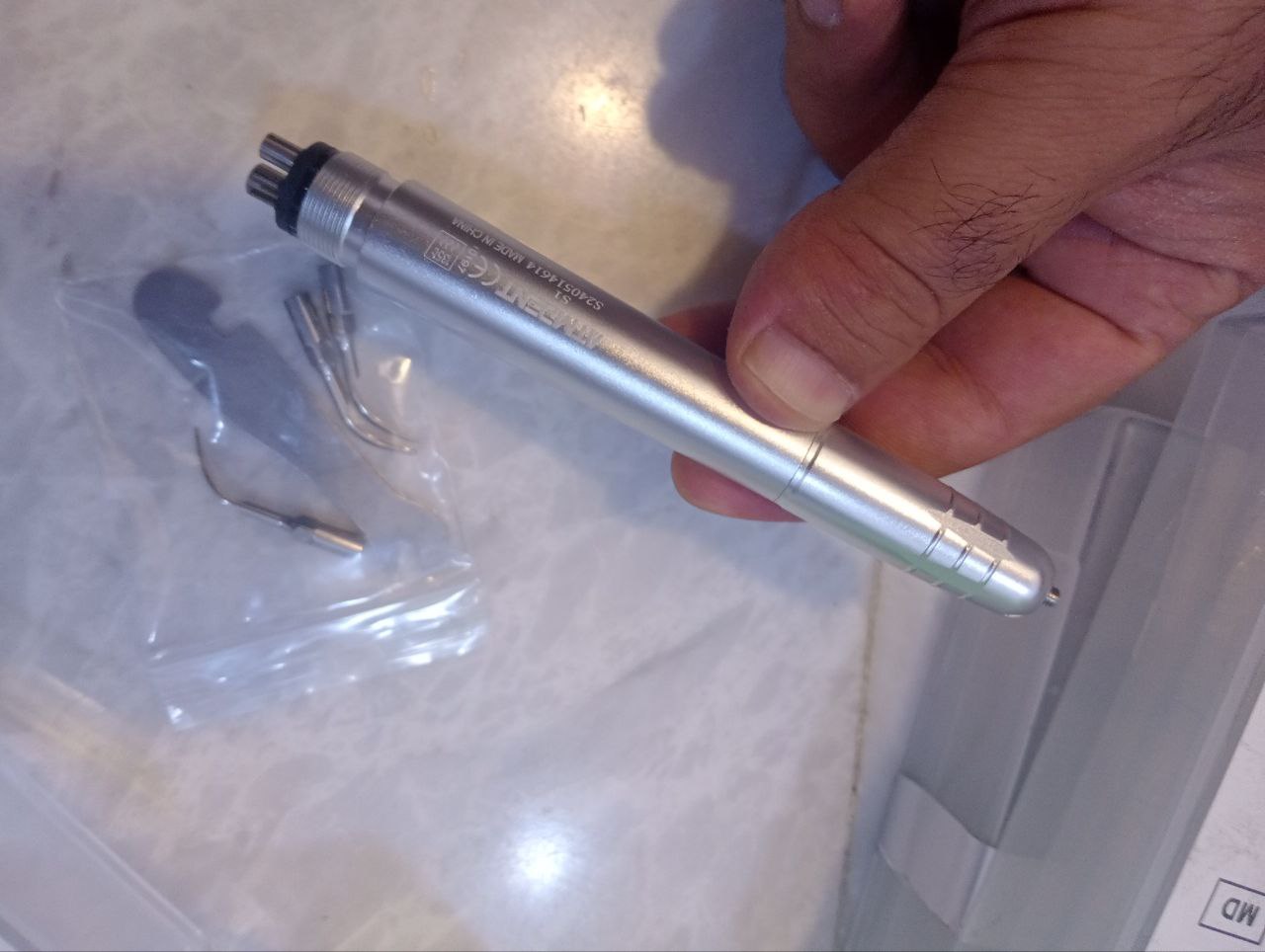 معدات طب الأسنان