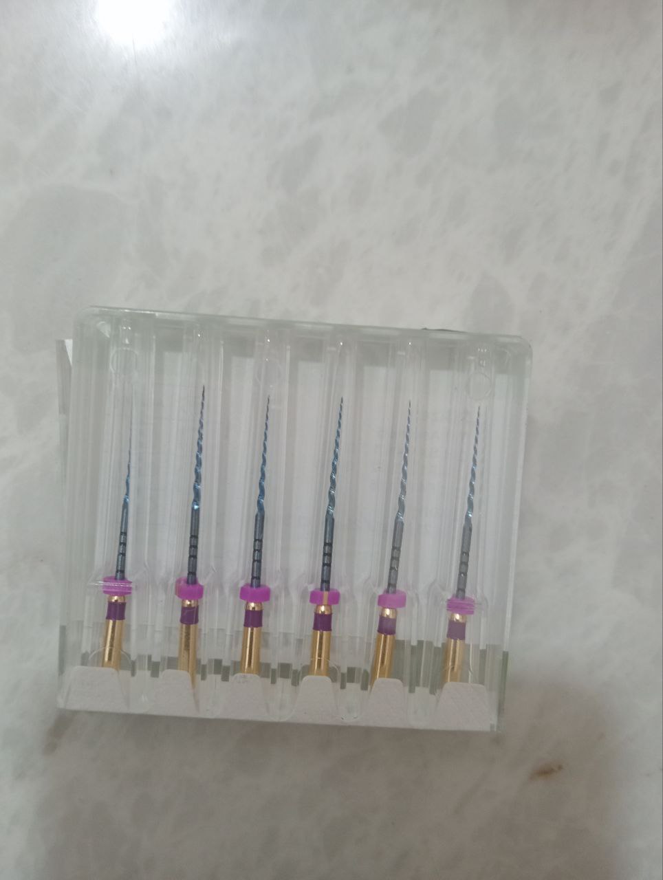 معدات طب الأسنان