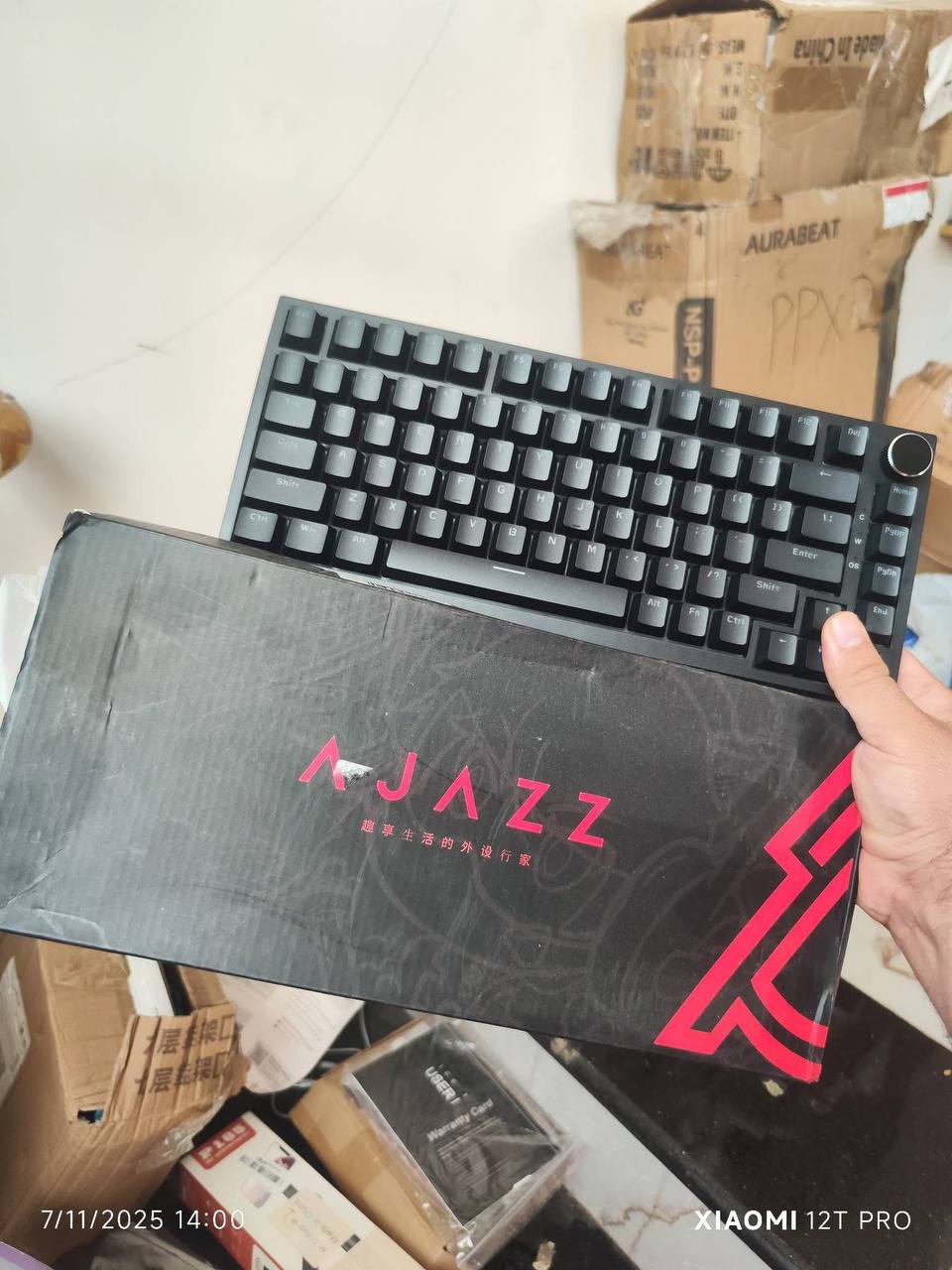 لوحات مفاتيح ميكانيكية