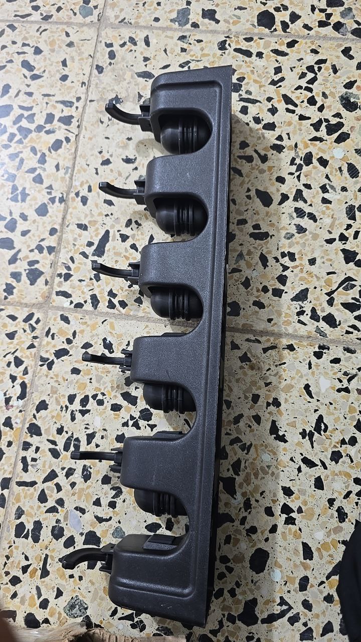 قطع غيار سيارات