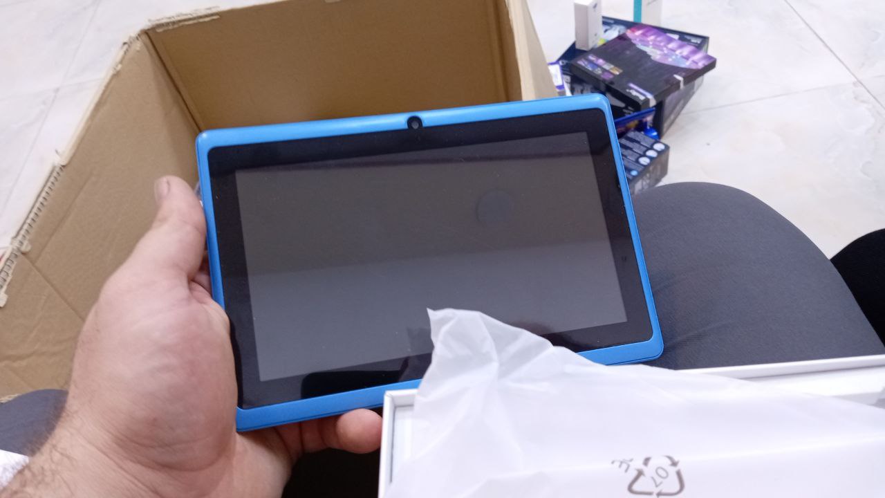 إلكترونيات - أجهزة لوحية