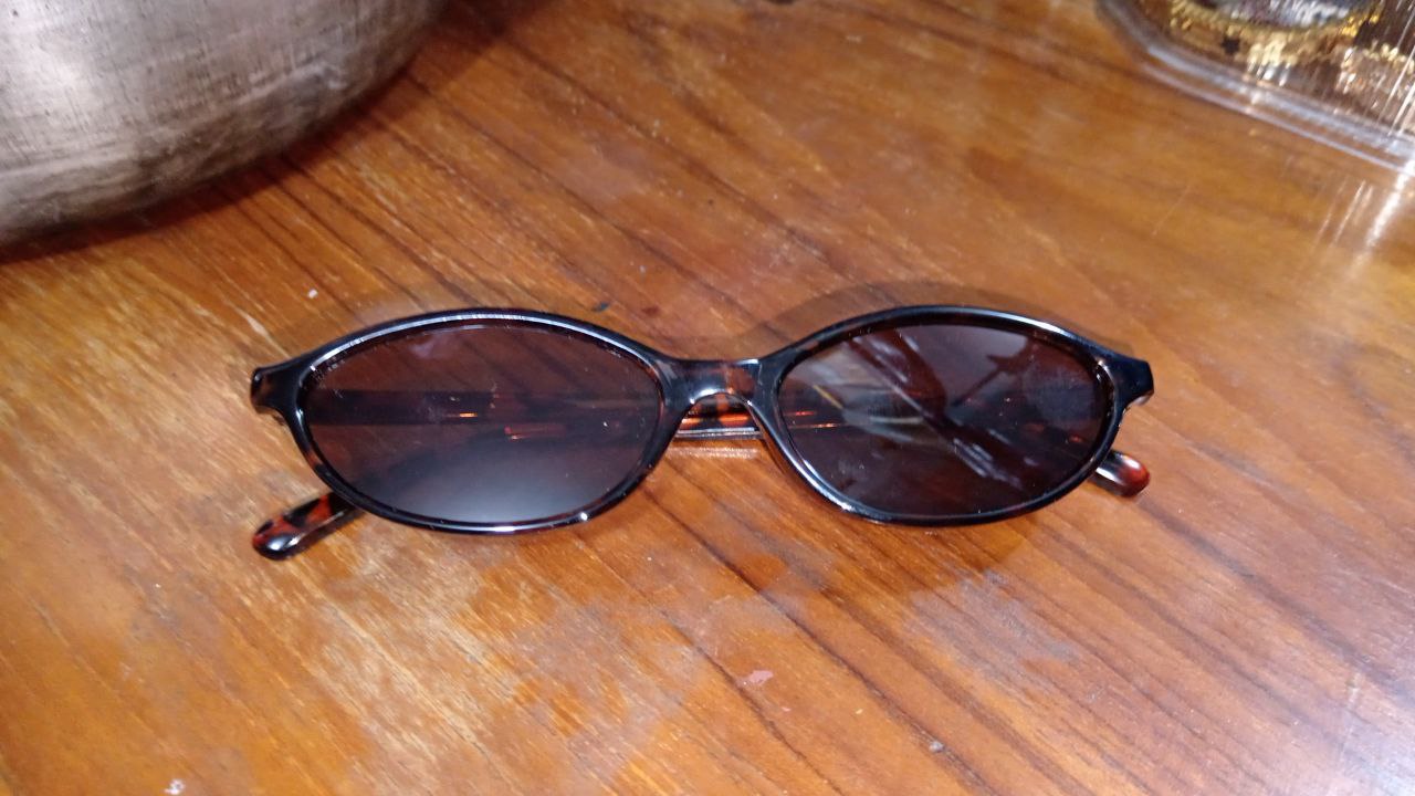 إكسسوارات / نظارات شمسية