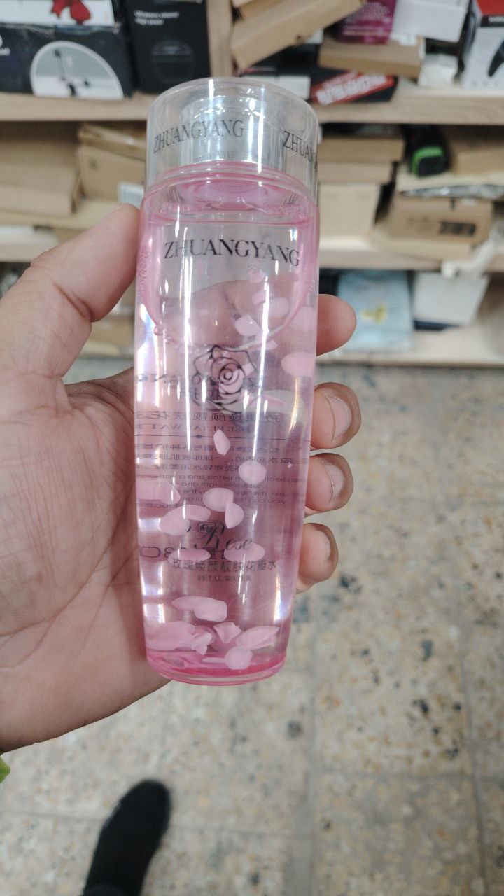 عناية بالبشرة