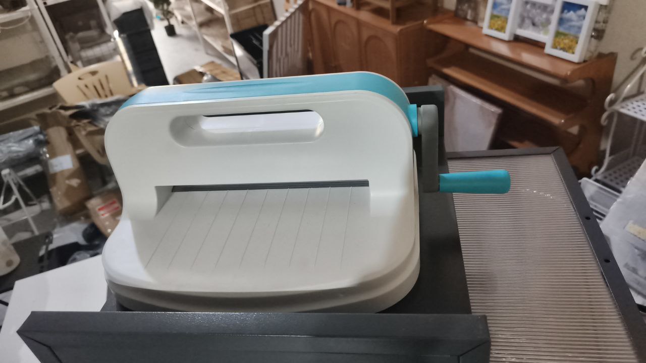 أدوات مكتبية / تجهيزات مكتبية