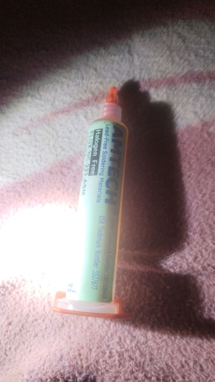 مواد لاصقة / إلكترونيات