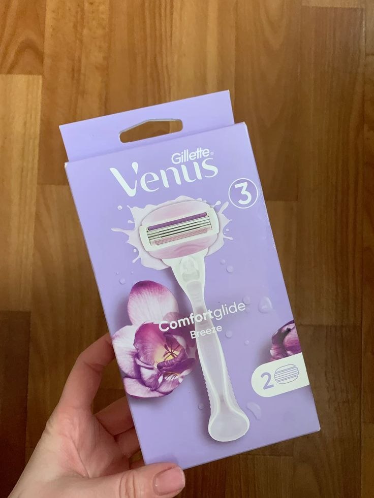 أدوات التجميل والعناية الشخصية