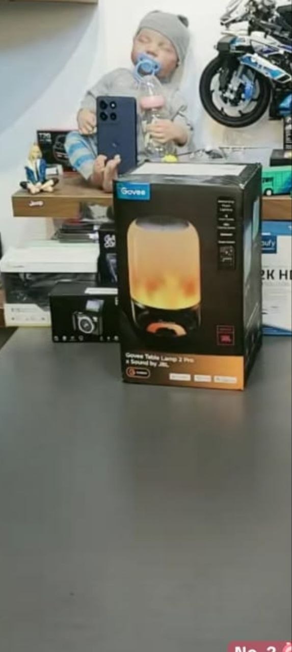 إضاءة ذكية / مصباح طاولة