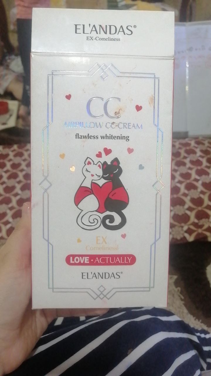 مستحضرات تجميل / عناية بالبشرة