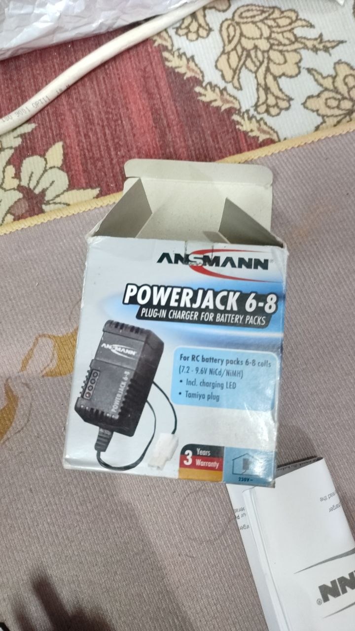 إلكترونيات / شواحن بطاريات