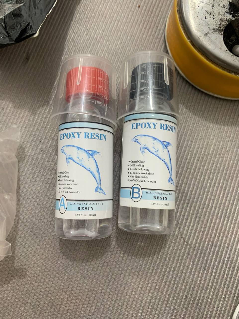 مواد لاصقة وصناعية