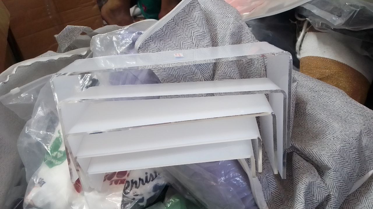 أدوات تنظيمية ومنزلية