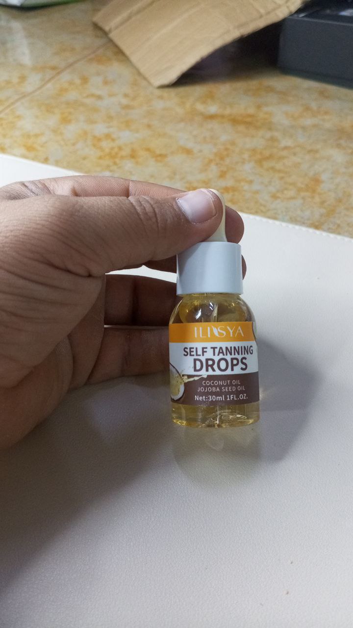 مستحضرات تجميل / عناية بالبشرة