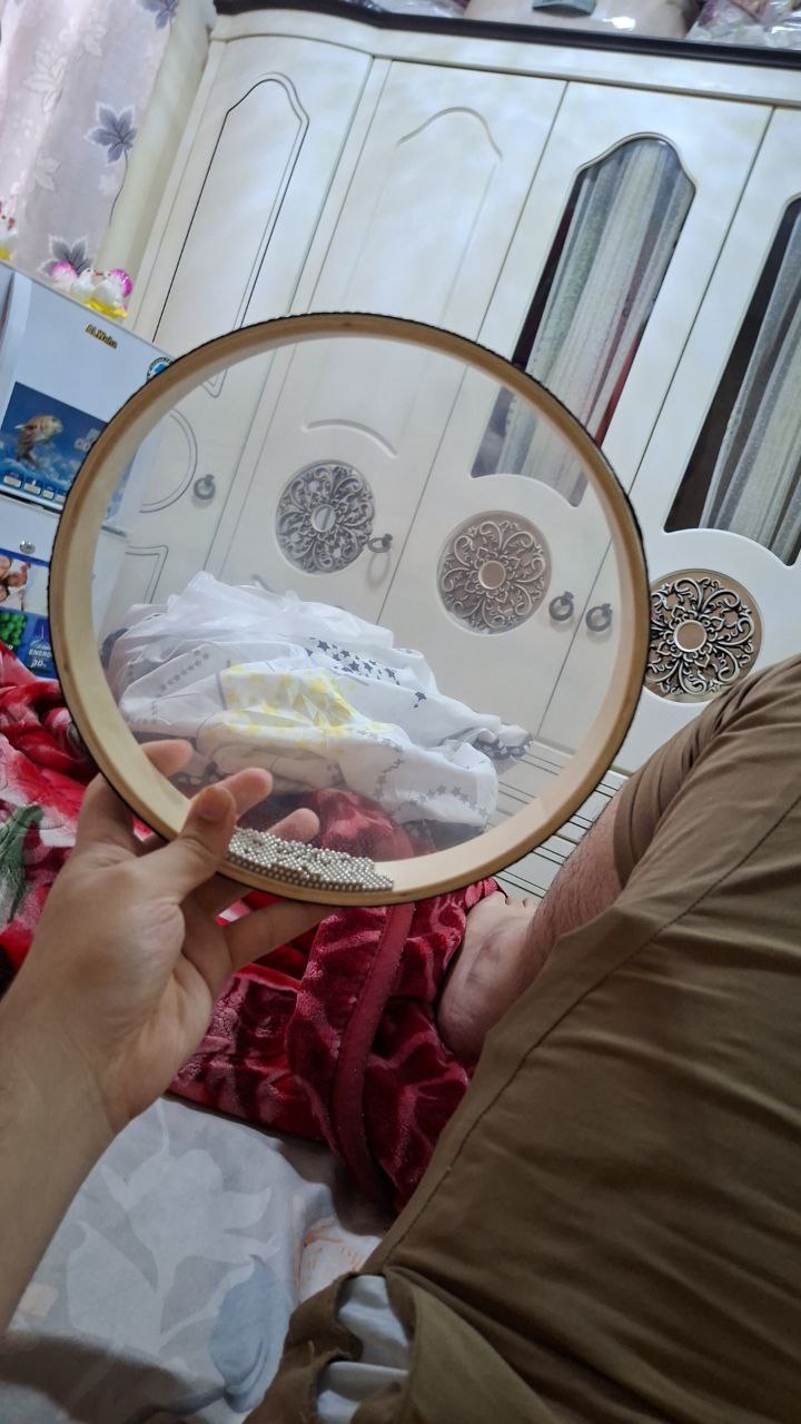 أدوات خياطة وتطريز