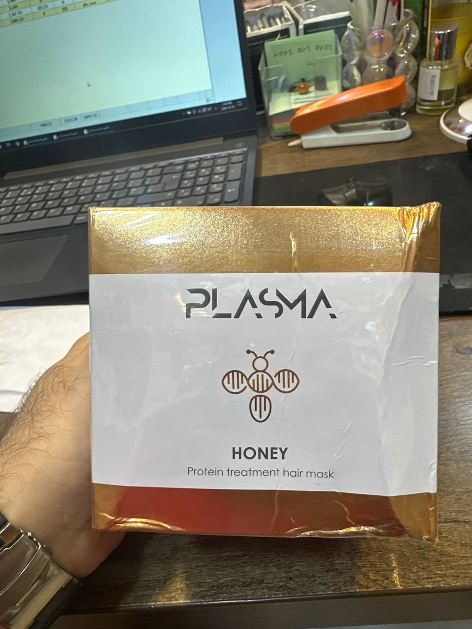 منتجات العناية بالشعر