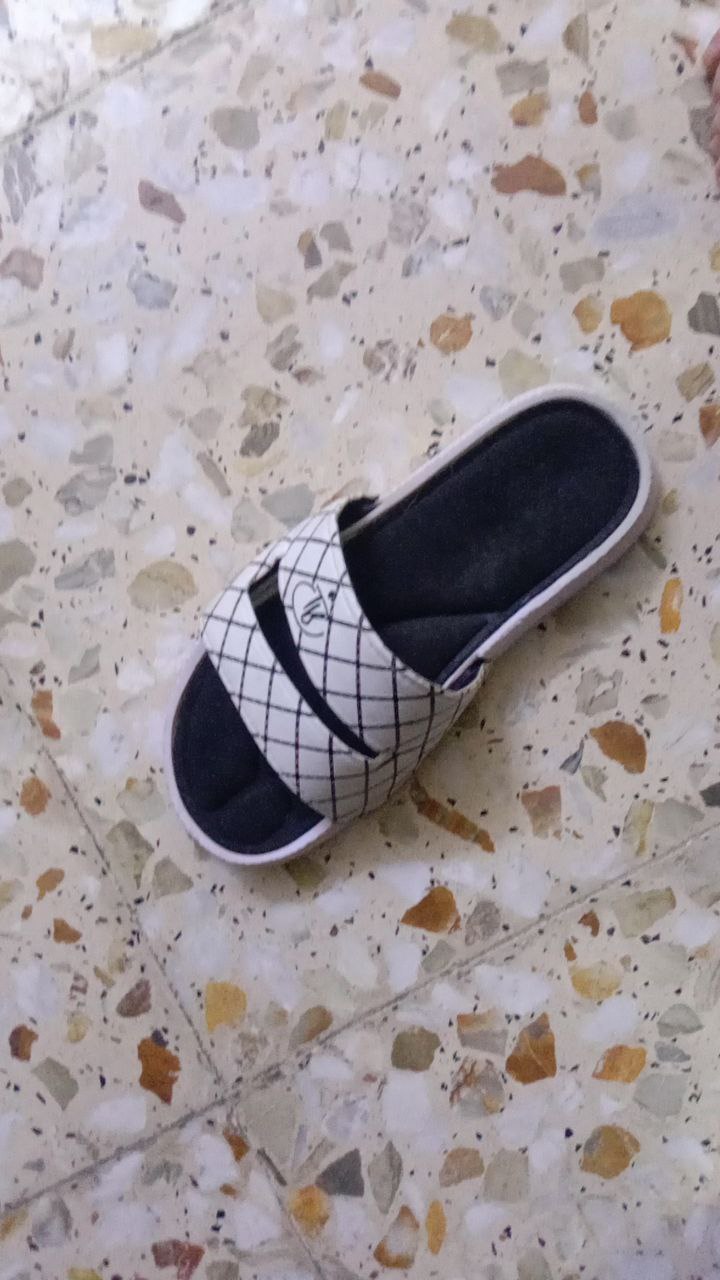 أحذية منزلية