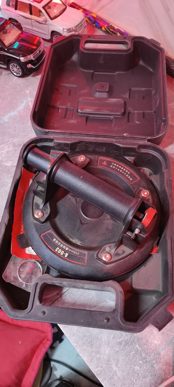 أدوات يدوية / أداة نجارة وزجاج